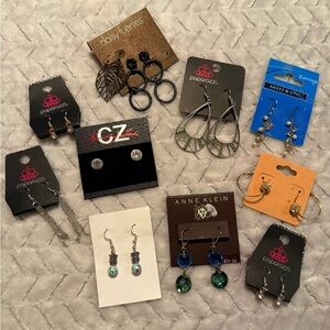 NWT!! Assorted Earrings Collection